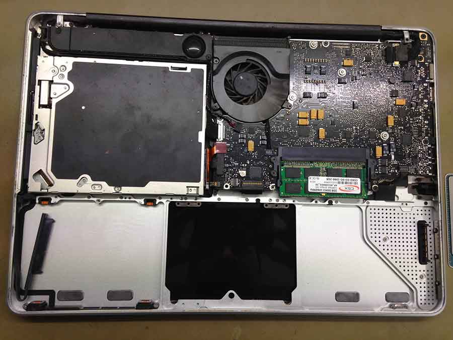 Reparación ordenador portátil Macbook